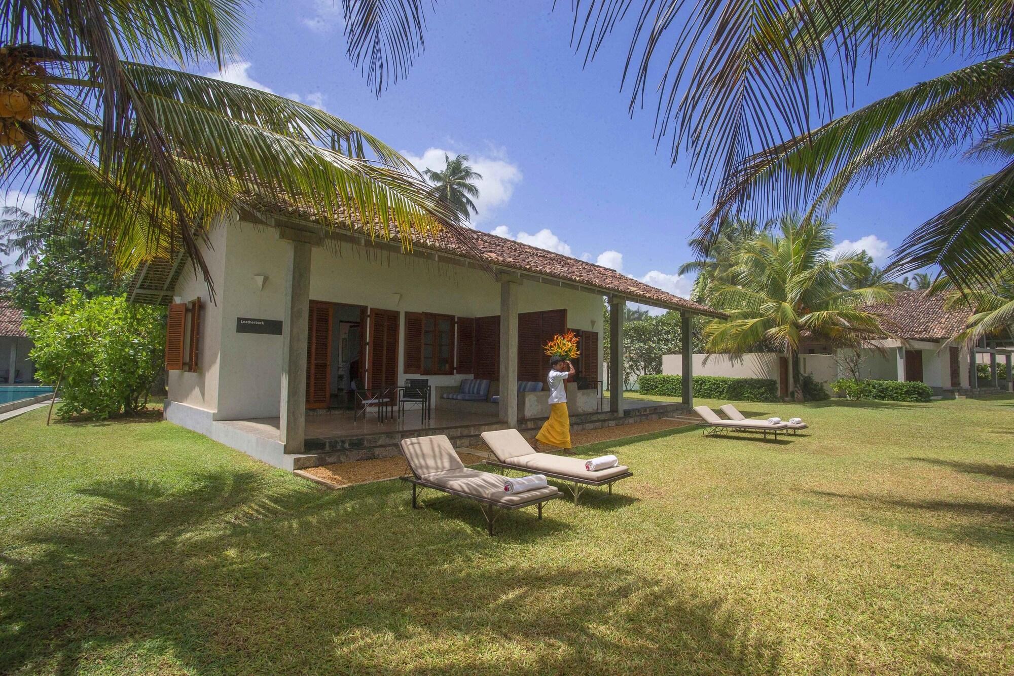 The Frangipani Tree By Edwards Collection Hotel Унаватуна Екстериор снимка