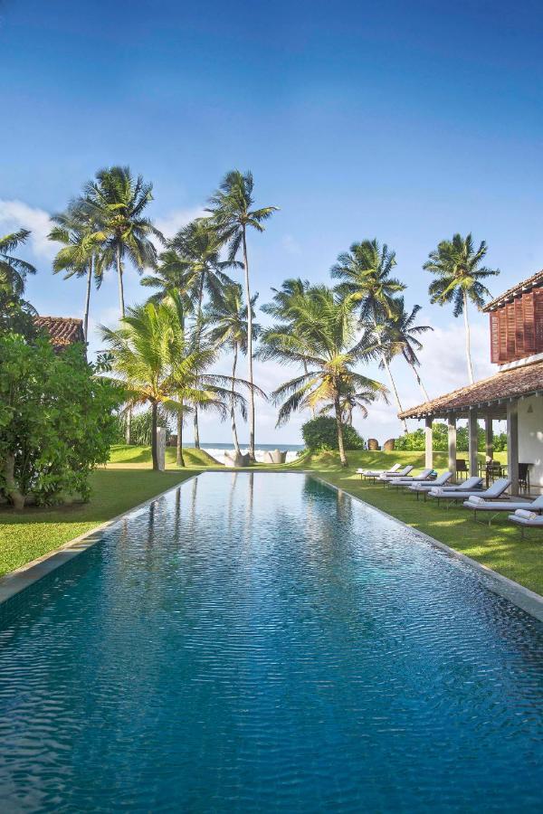 The Frangipani Tree By Edwards Collection Hotel Унаватуна Екстериор снимка